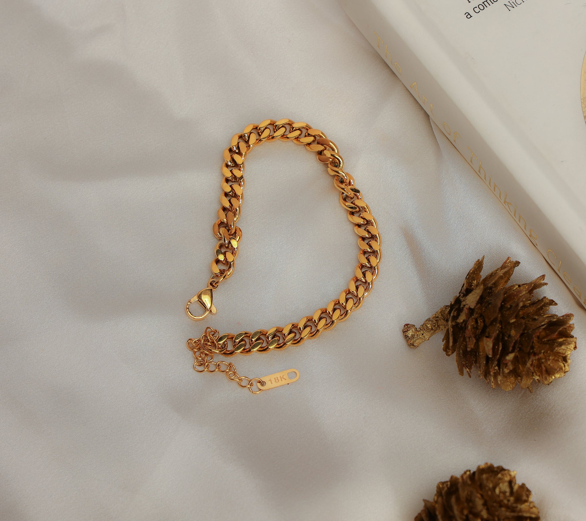 CUBAN CHAIN BRACELET