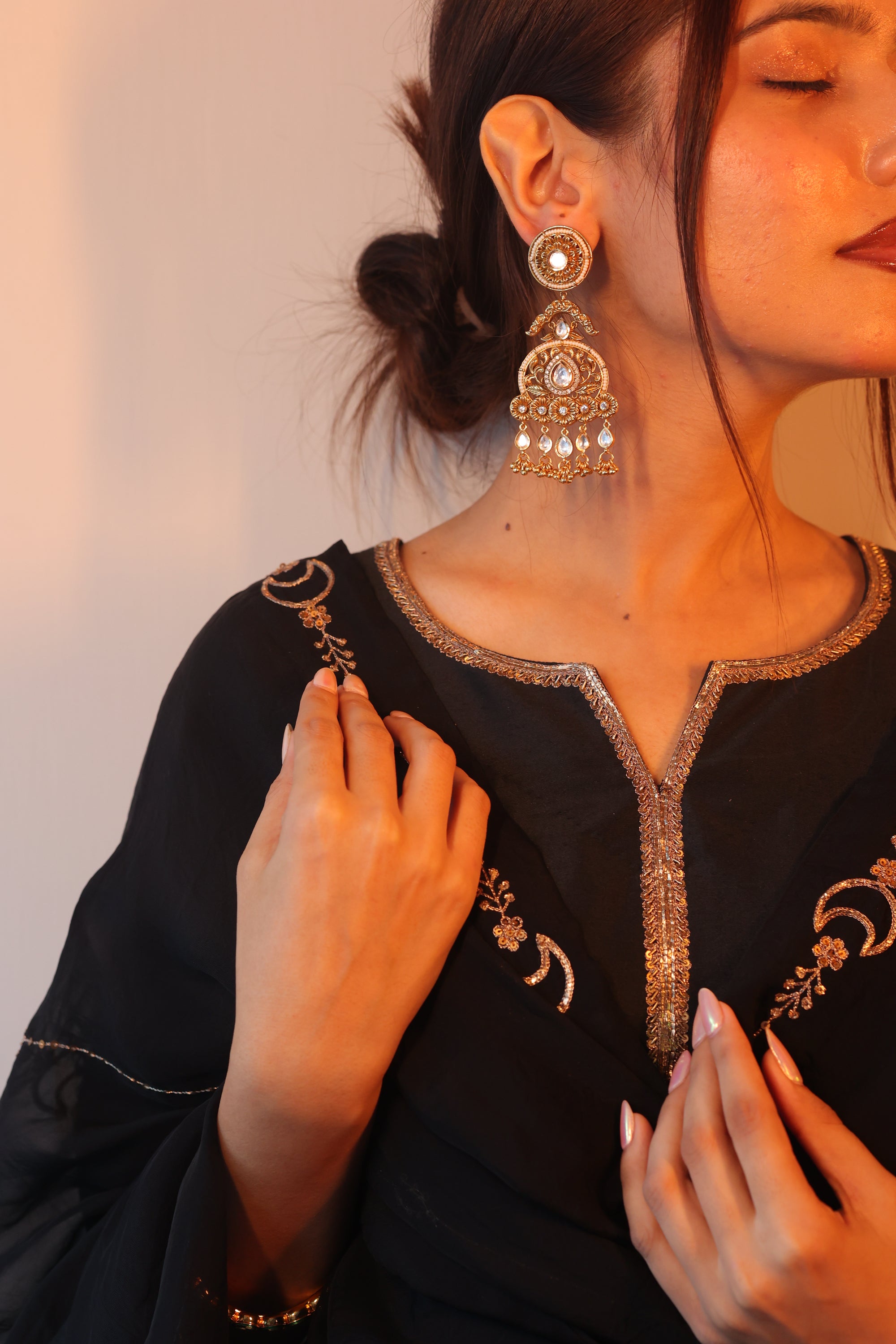 MOIRA EARRING