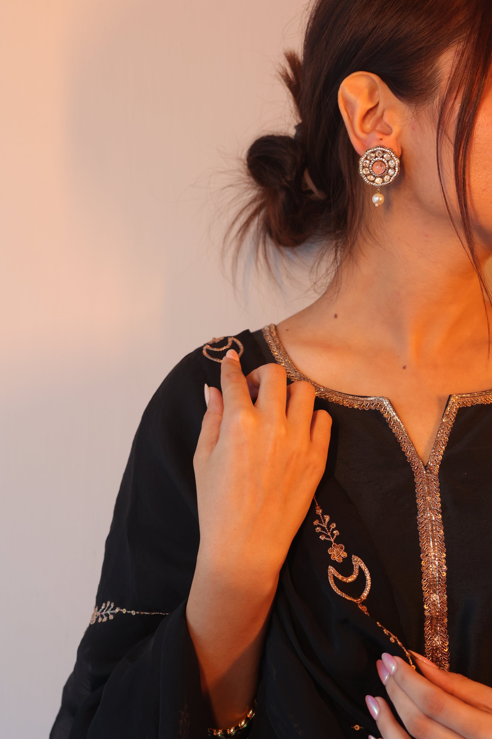 TARA DROP POLKI EARRING PINK