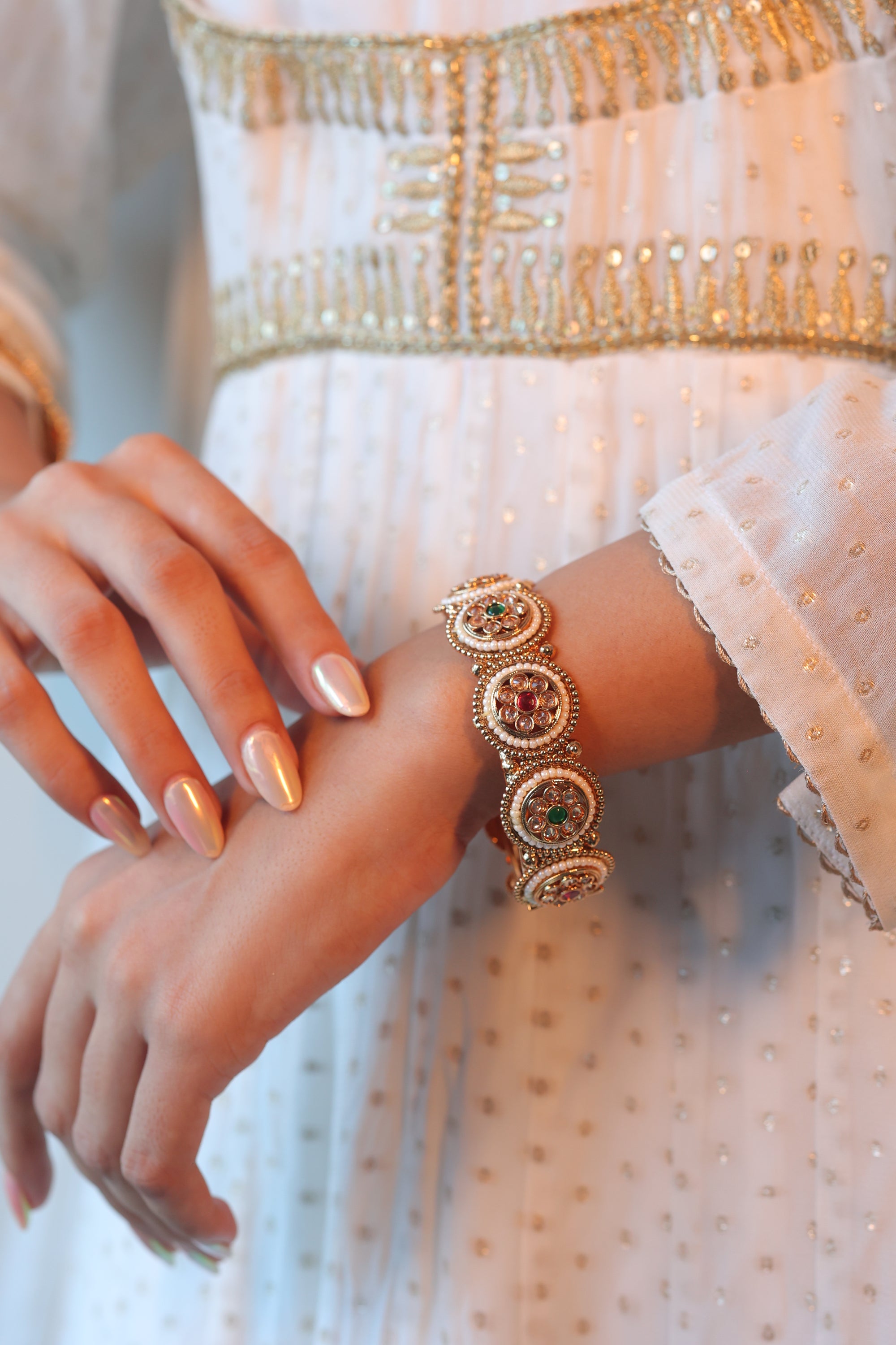 ALIRA BANGLE SET