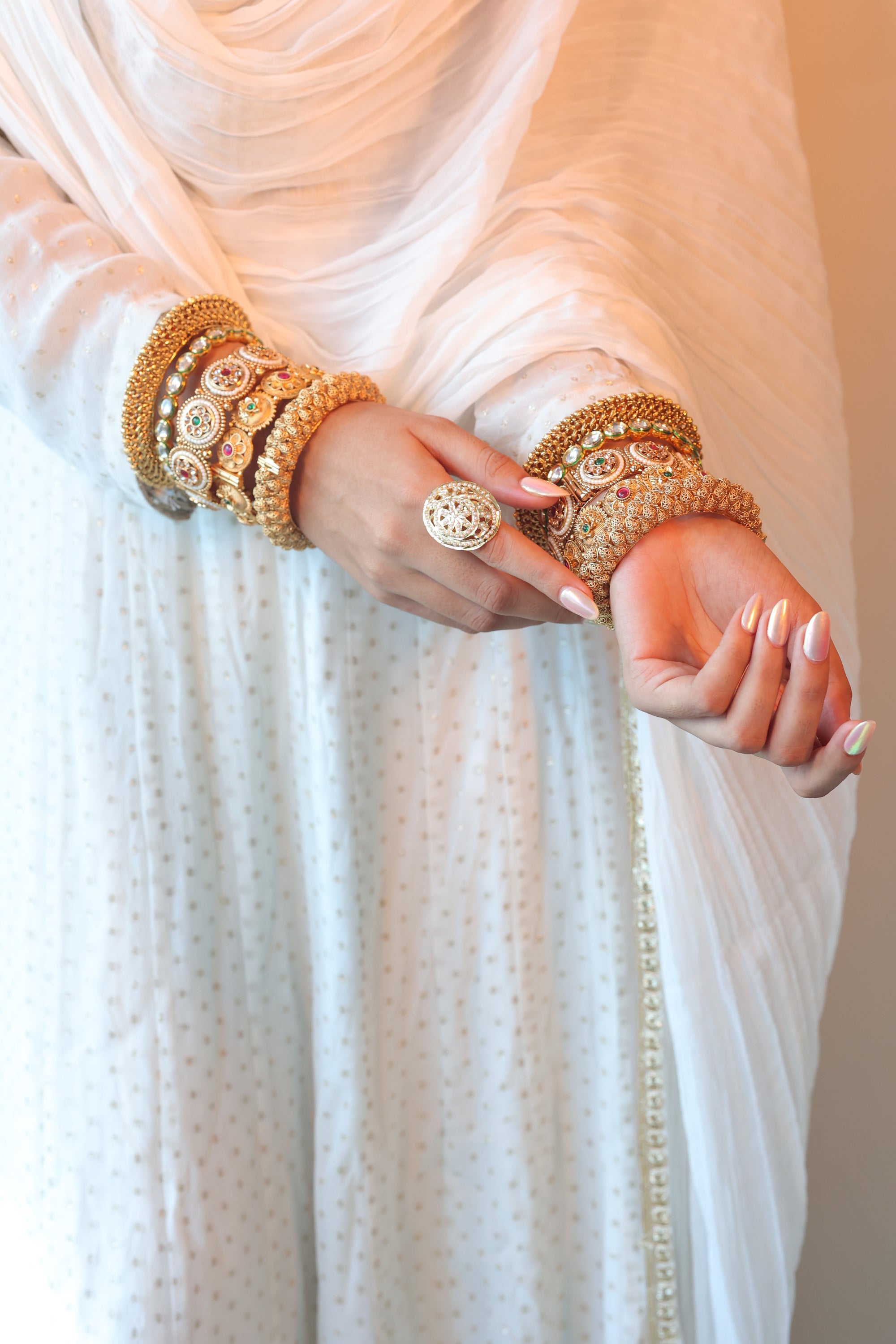 GOLD JADAU RING
