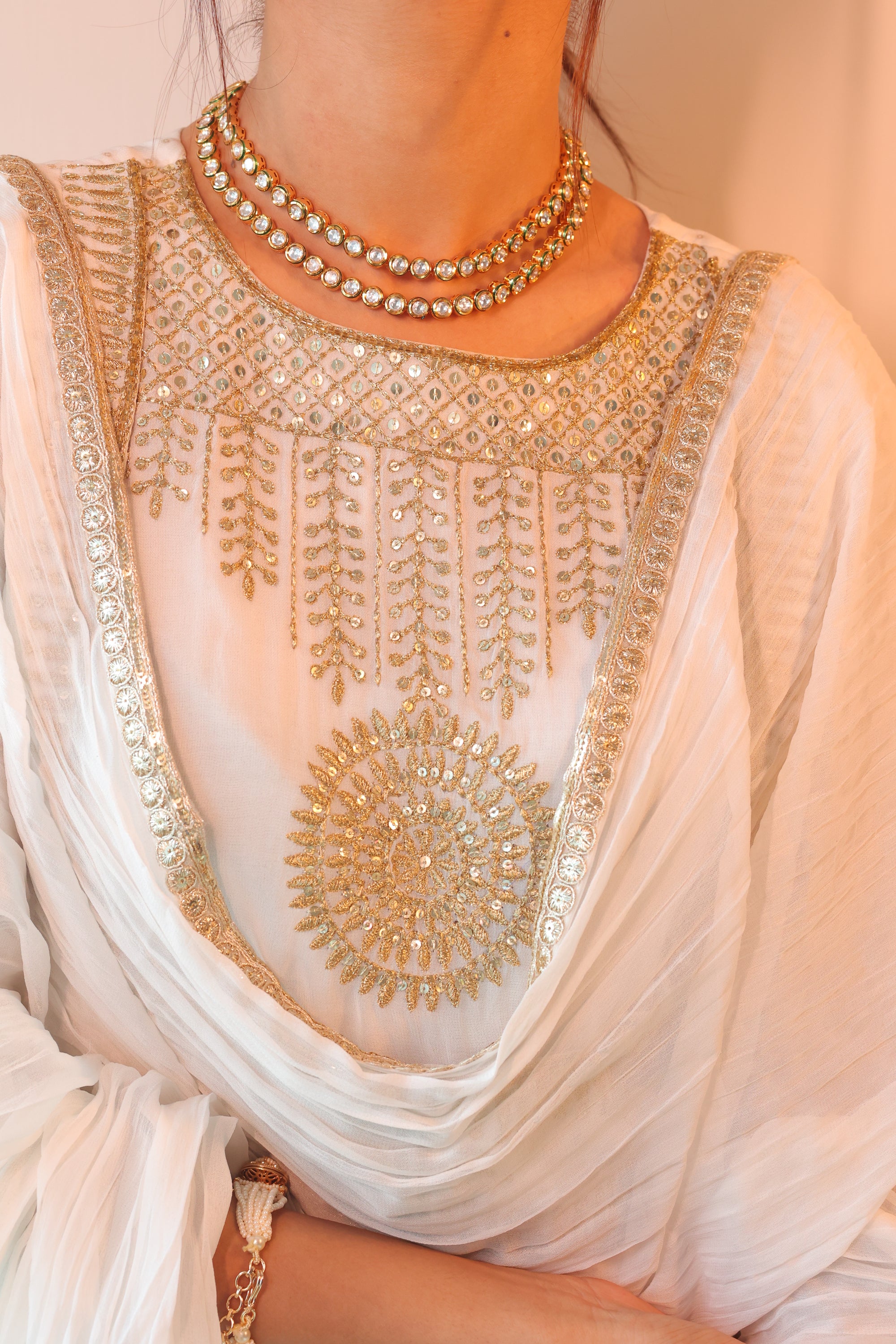 VANYA KUNDAN NECKLACE SET