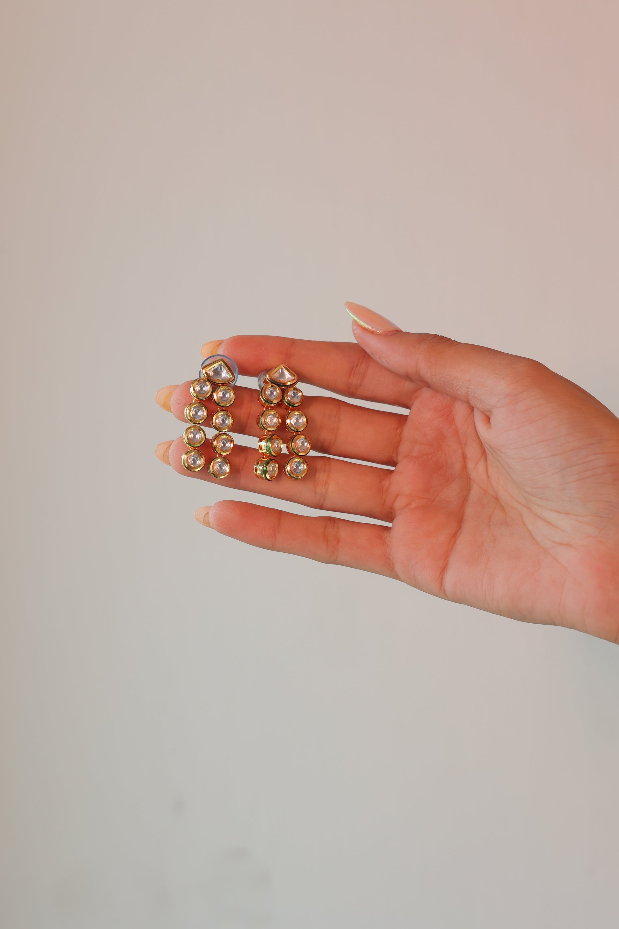 VANYA KUNDAN NECKLACE SET