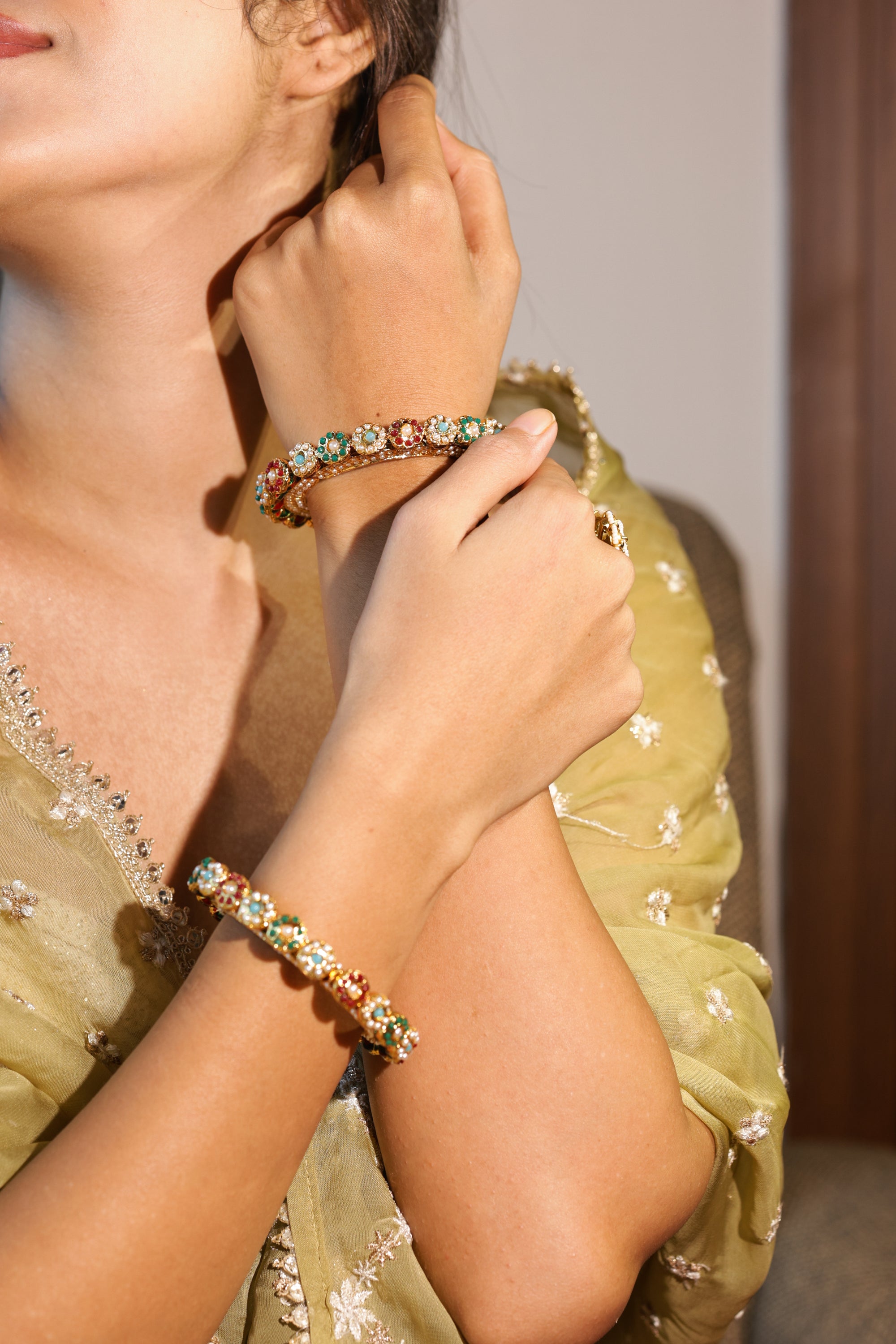 ARNA BANGLE - SINGLE KADHA - LittleJuels