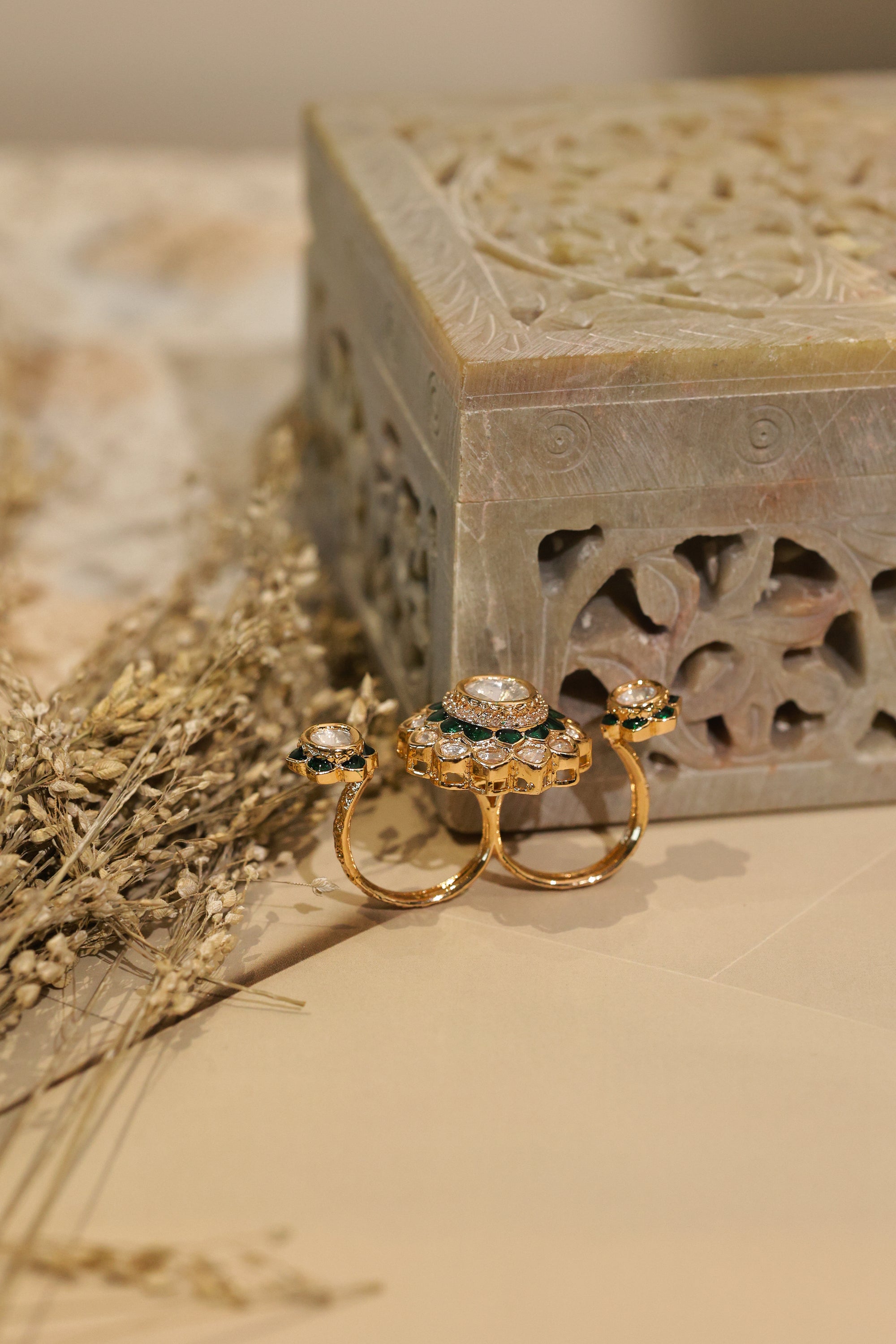 ALAYA DUAL MOISSANITE RING - LittleJuels