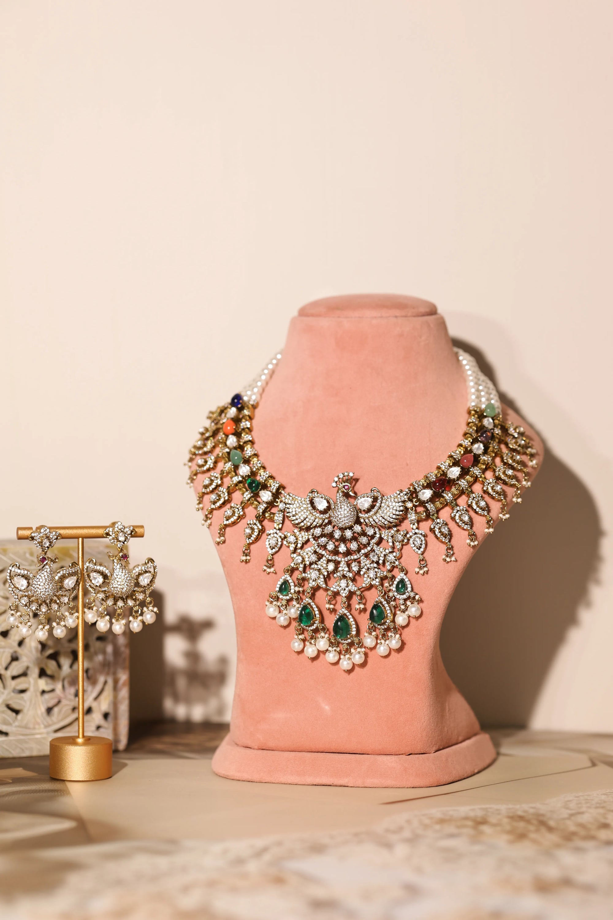 AVYAN NECKLACE SET - LittleJuels