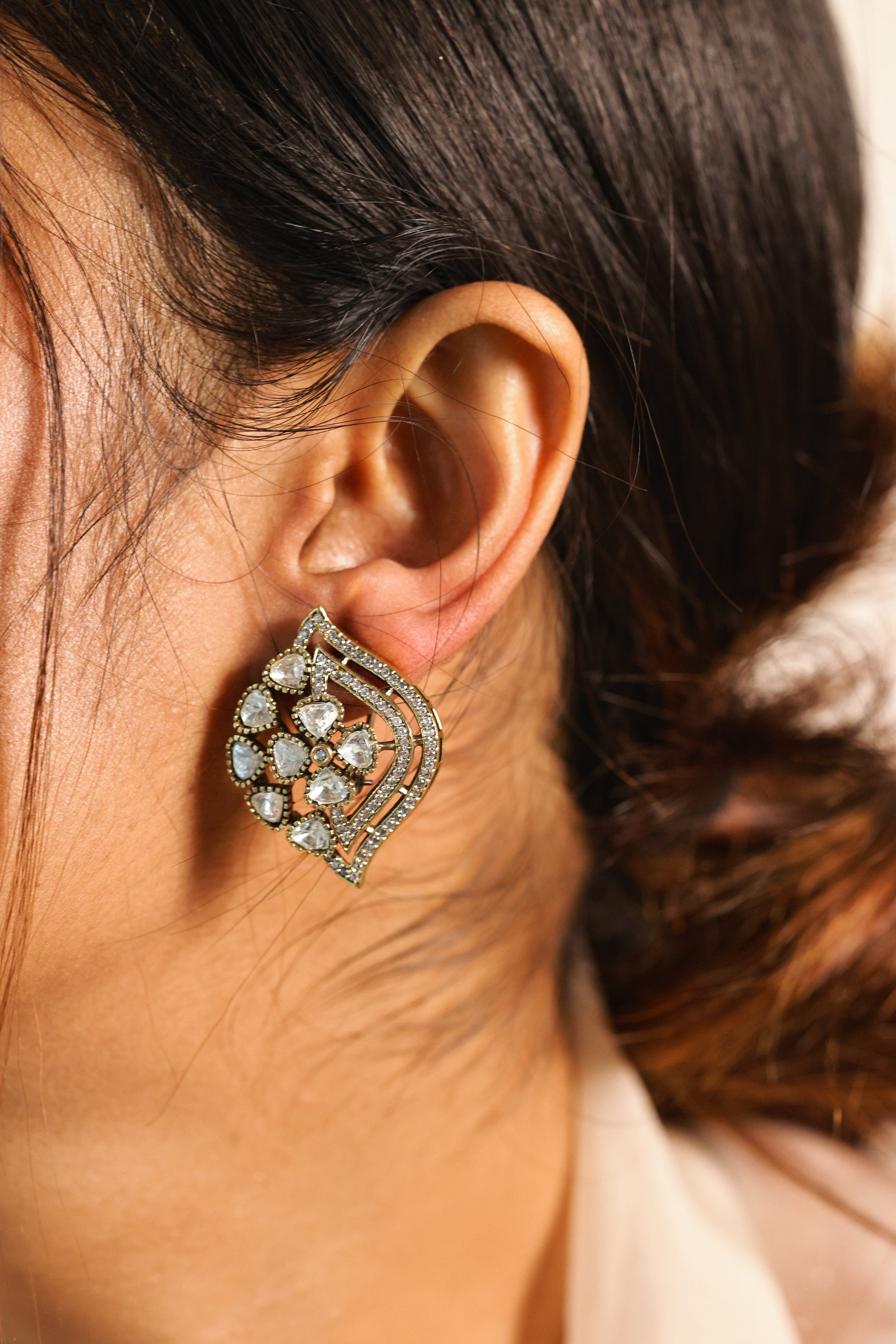 NAVMI MOISSANITE STATEMENT STUDS - LittleJuels