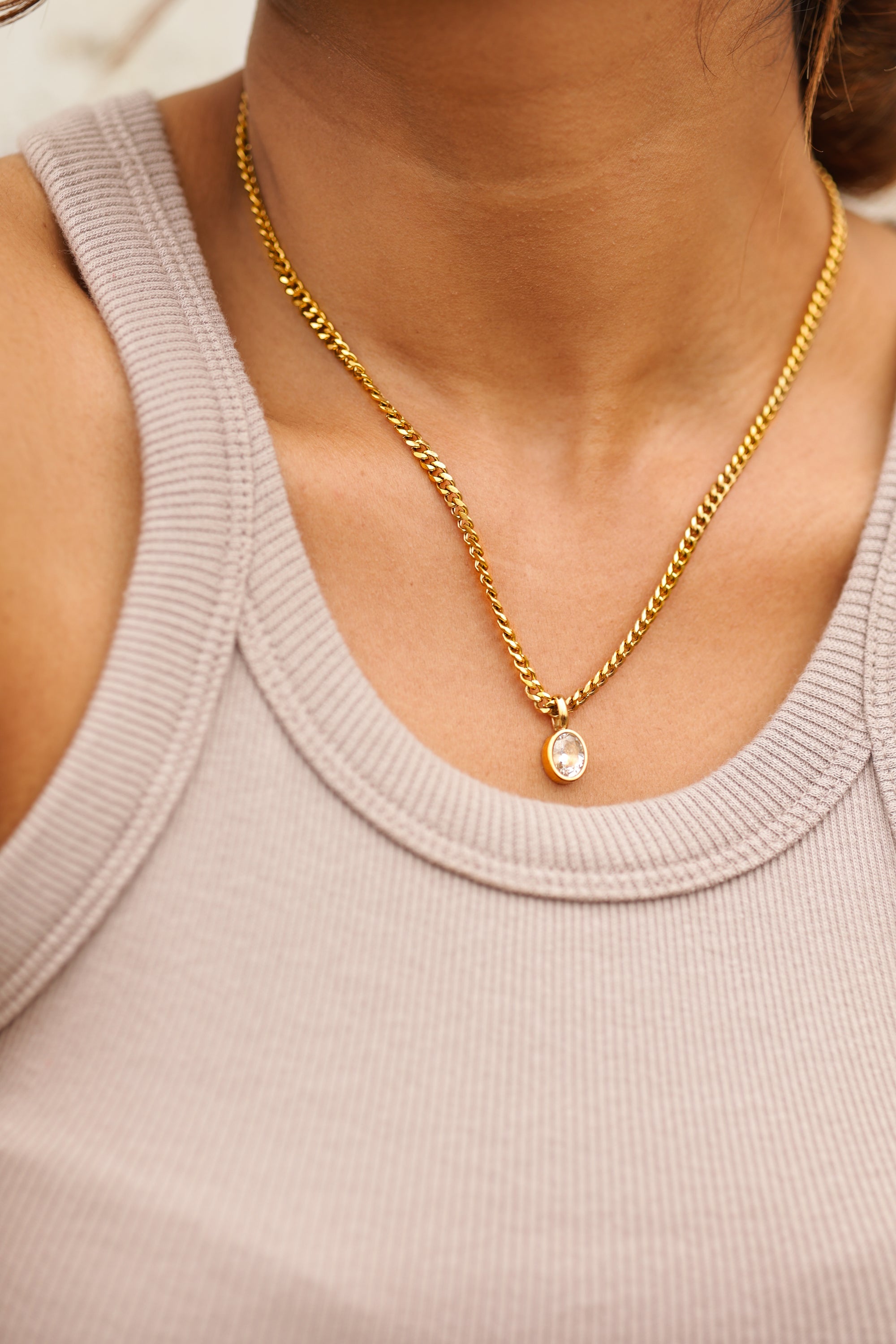 ROSA NECKLACE - LittleJuels