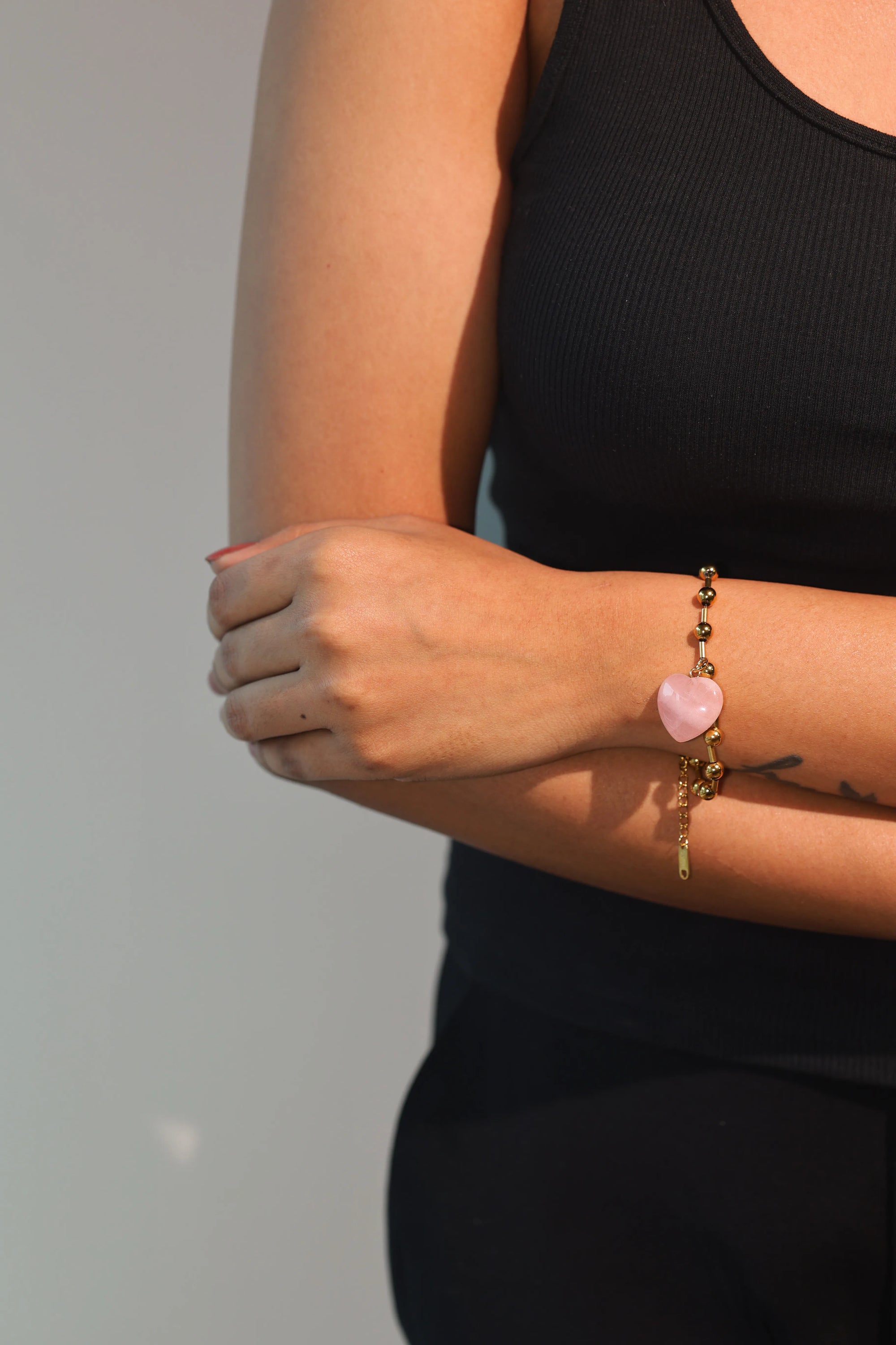 GLASS HEART STONE BRACELET - LittleJuels