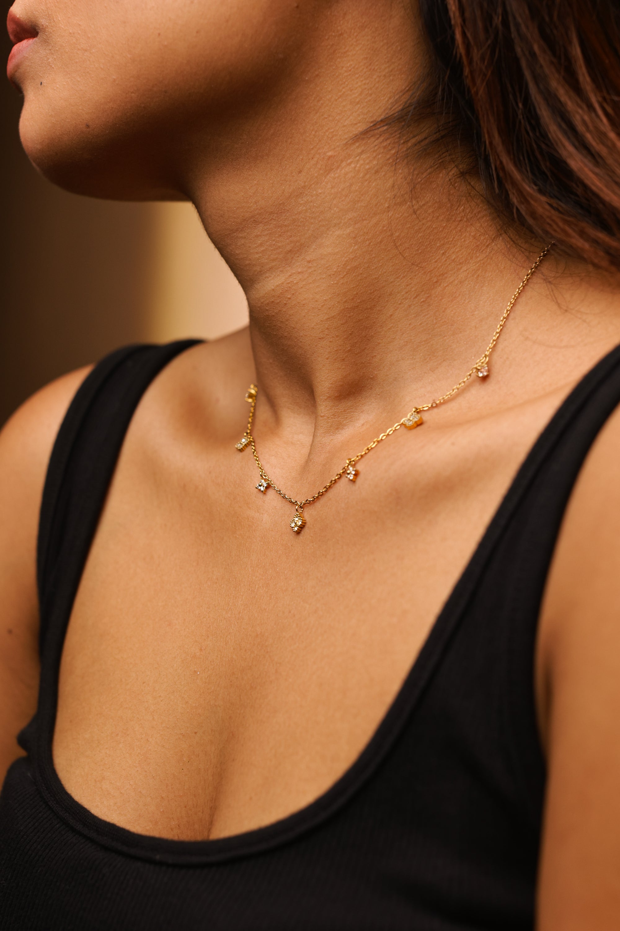 DELICATE DAISY NECKLACE - LittleJuels