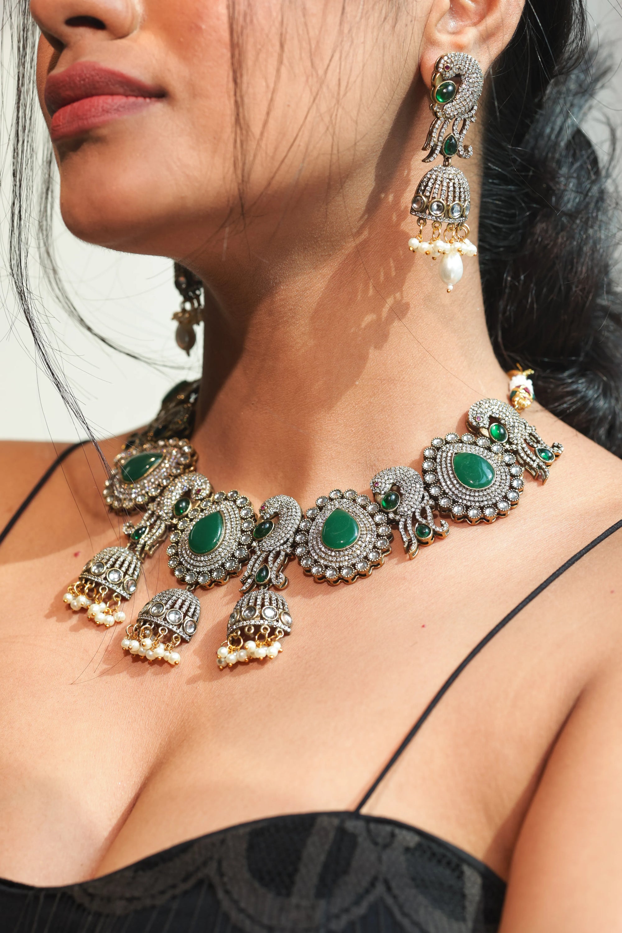 NISHKA NECKLACE SET - LittleJuels