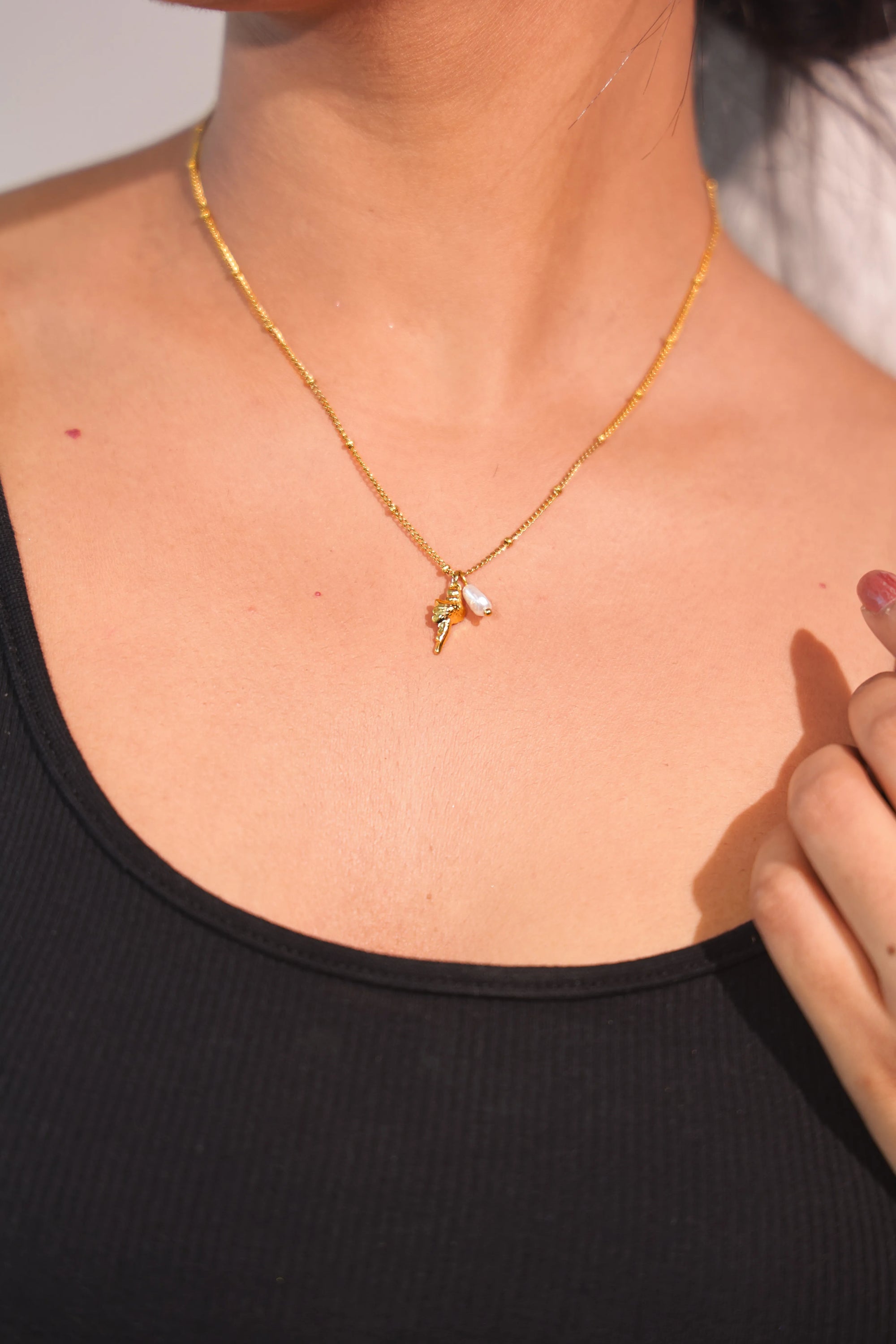 SHELL PEARL NECKLACE - LittleJuels