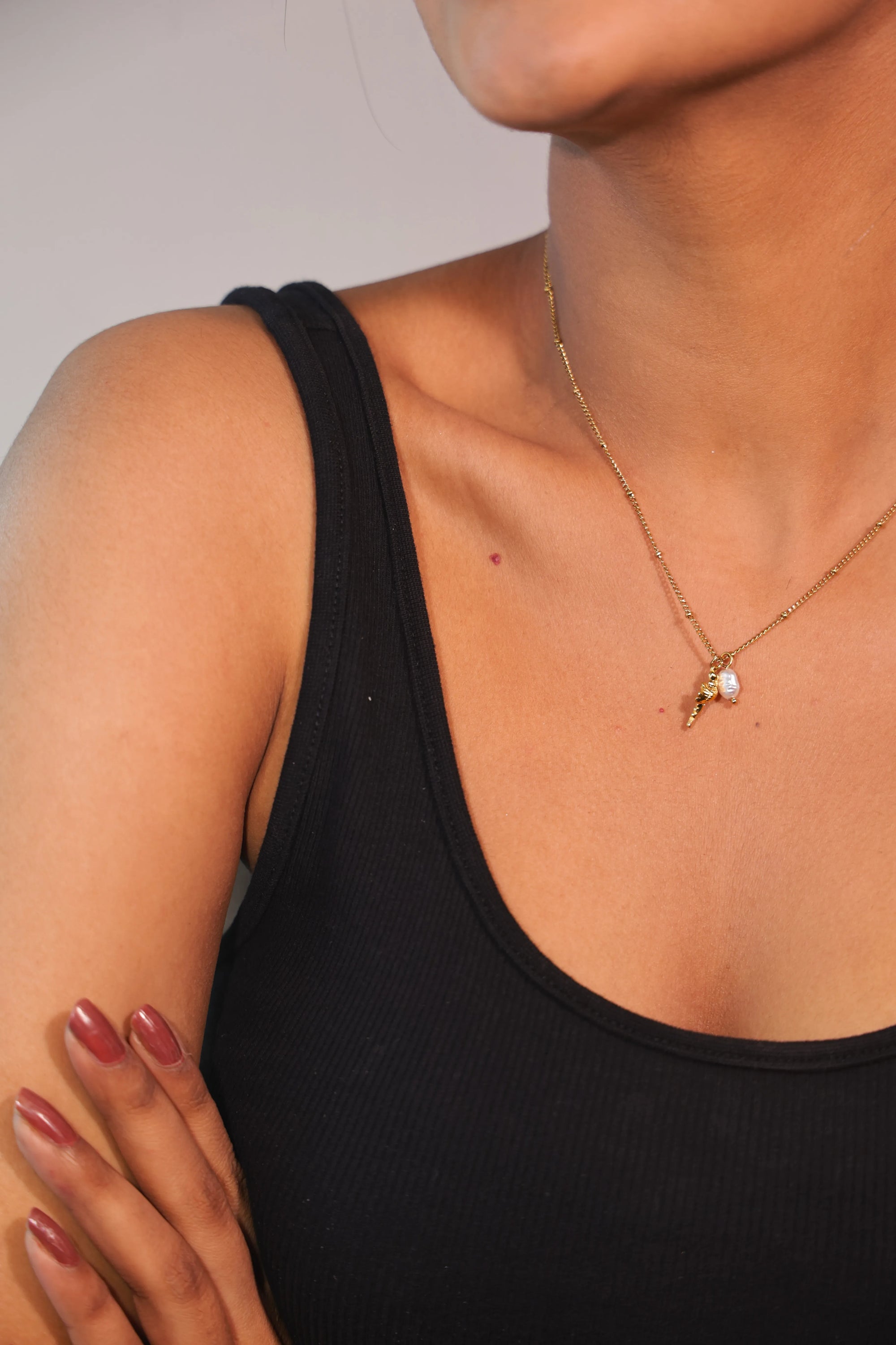 SHELL PEARL NECKLACE - LittleJuels