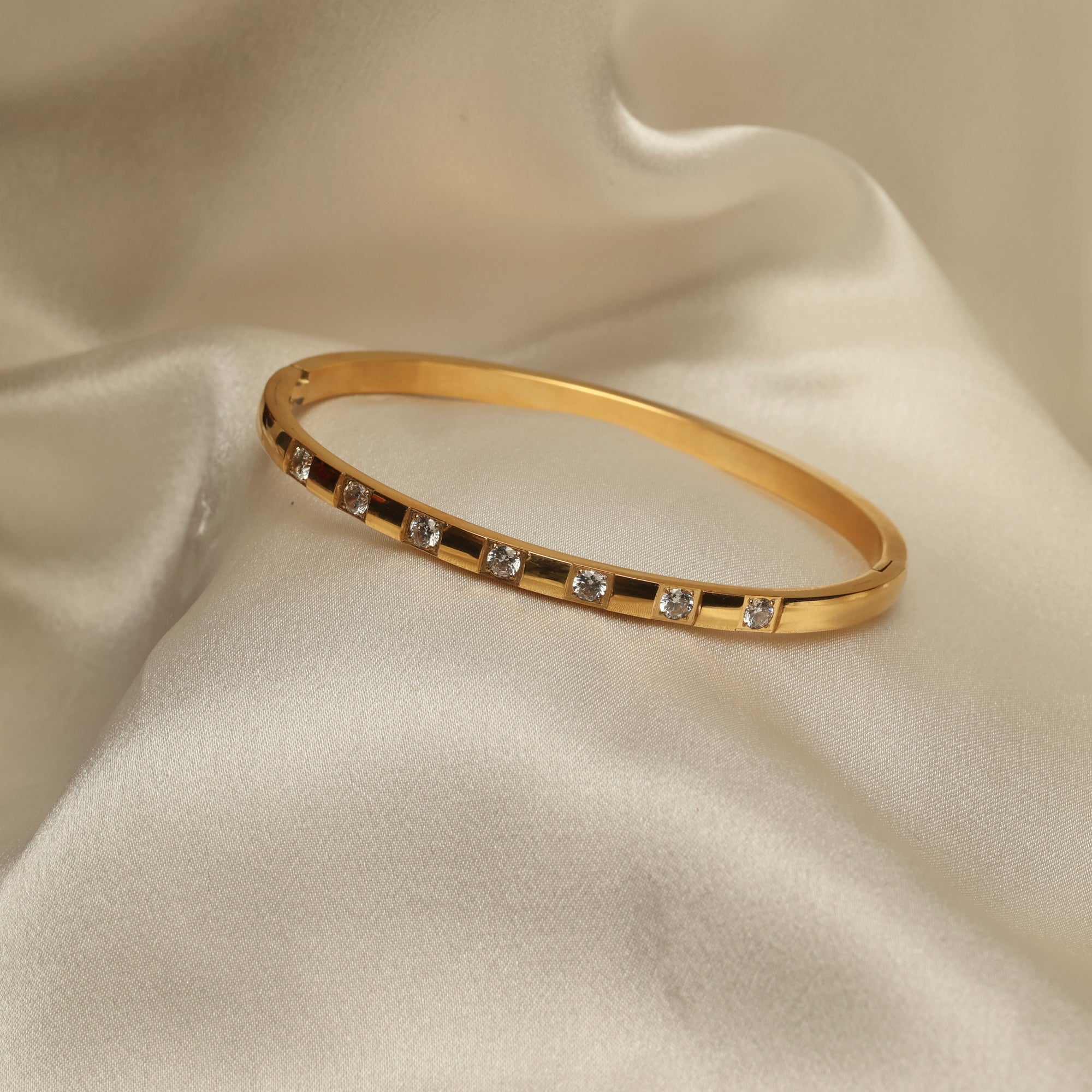 Ava Cuff Bangle