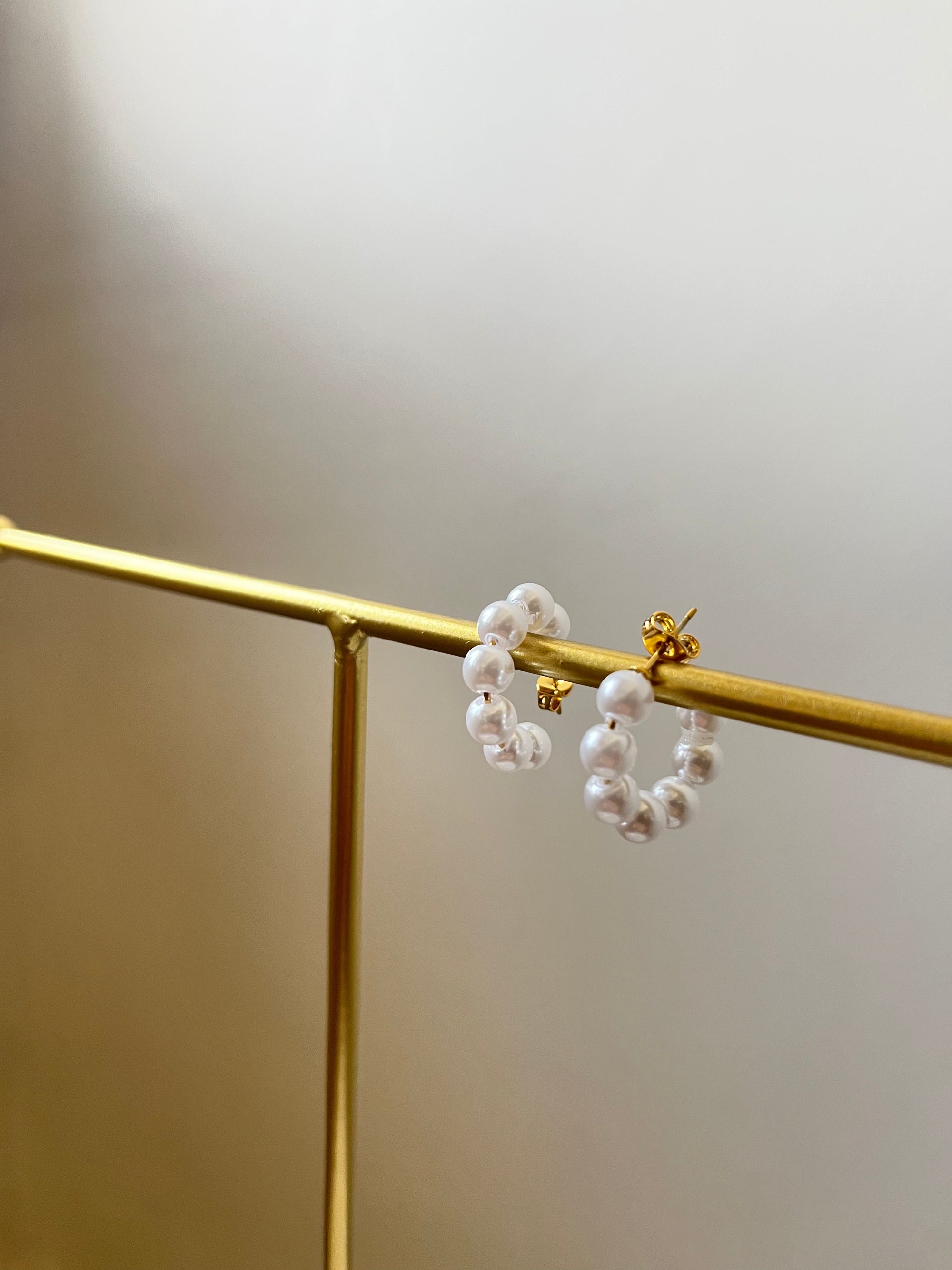 Fiona Pearl hoops - LittleJuels