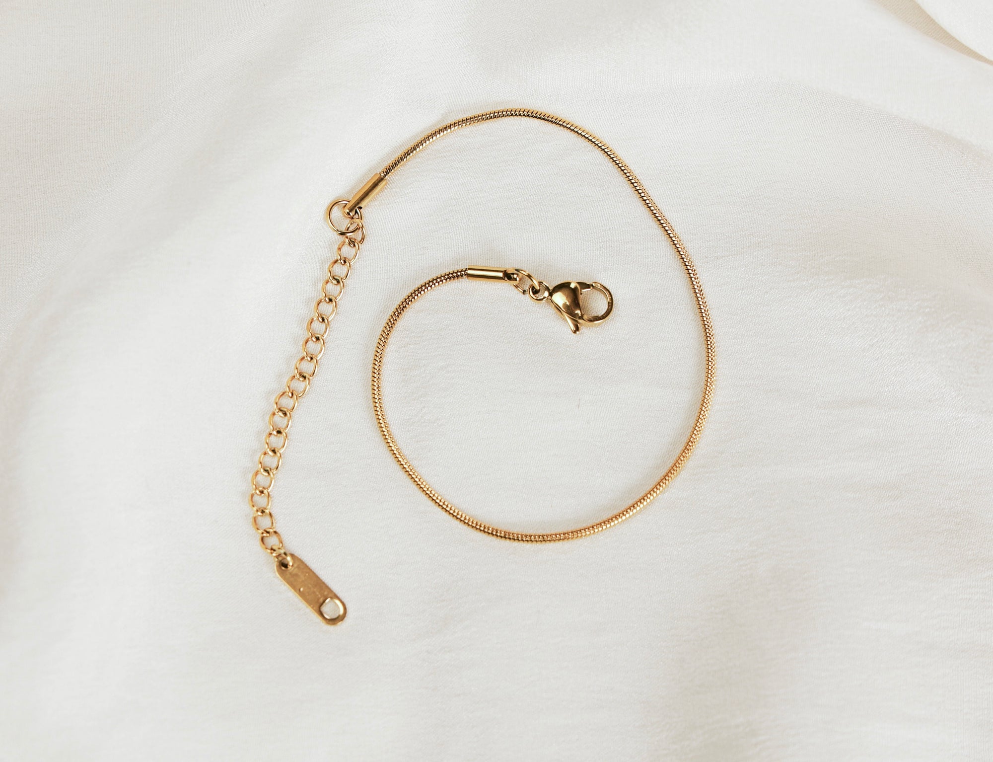 Thin Chain Bracelet - LittleJuels
