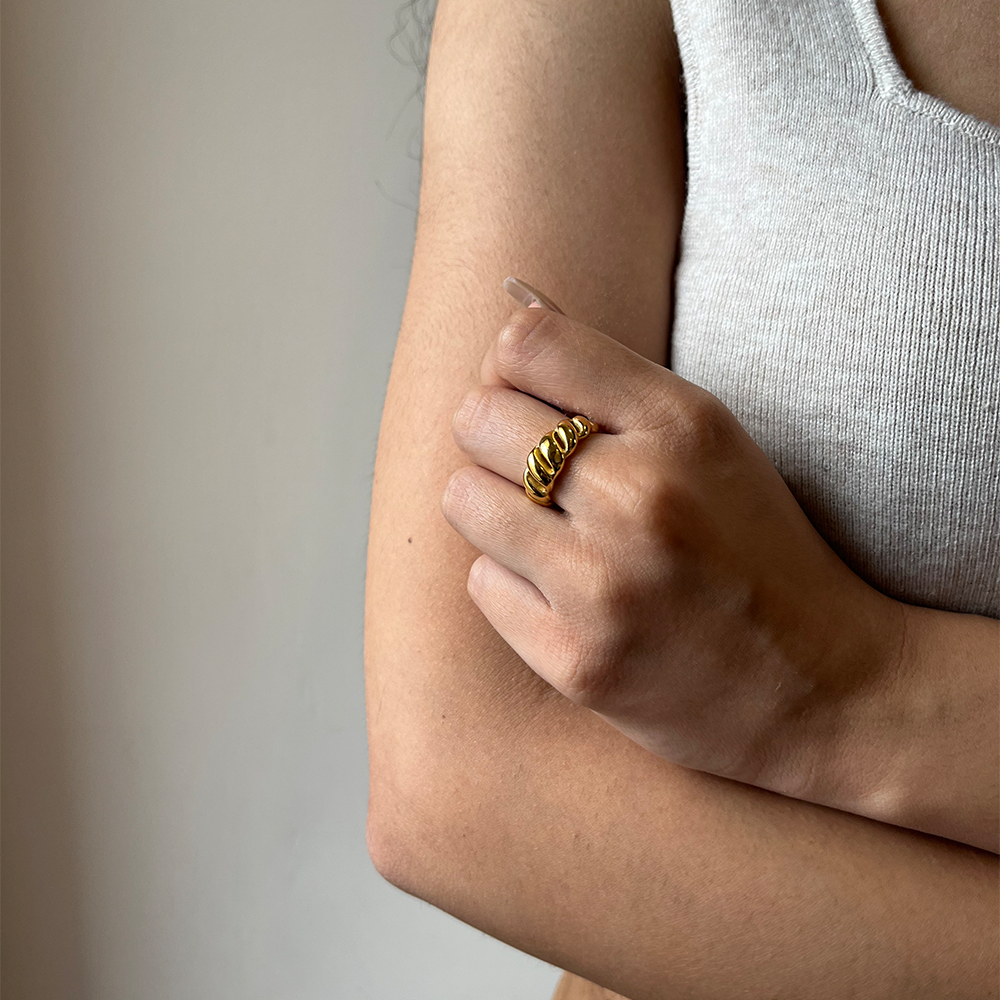 Croissant Ring - LittleJuels